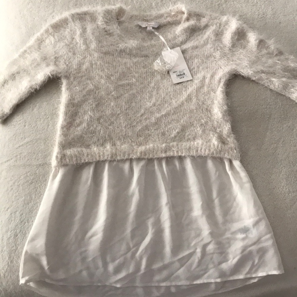 *NEW* 3/4 Sleeve Sweater